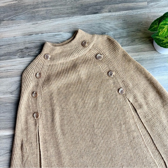 Linda Anderson Button-Side Knit Cape Sweater Poncho – Camel Brown – One Size - Picture 3 of 15